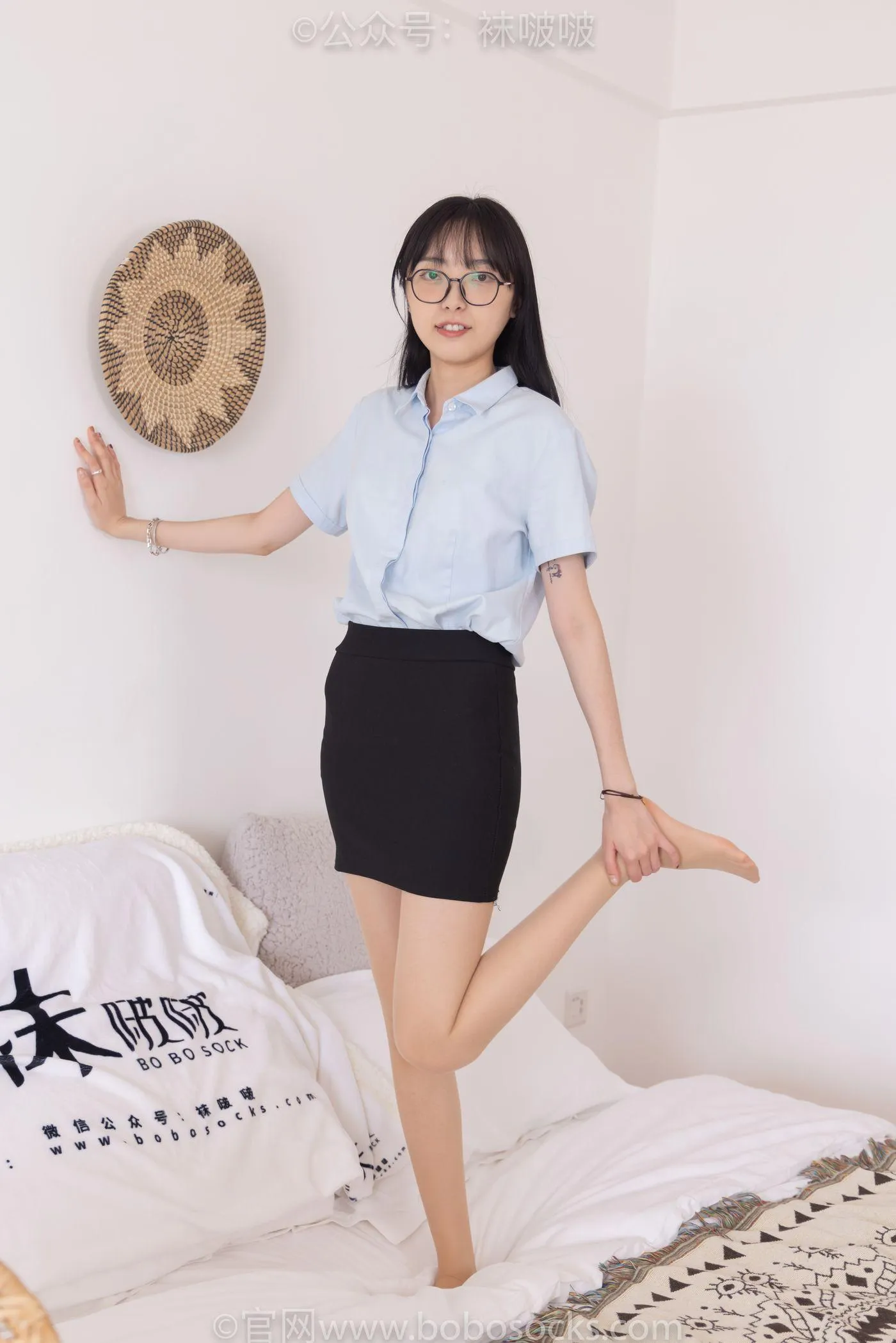 [BoBoSocks袜啵啵]NO.076 稚予-建行制服、平底鞋、肉丝 [134P]插图3